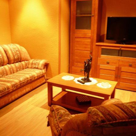 Apartamento Turístico Guara Casa Castro Barbastro Exterior foto