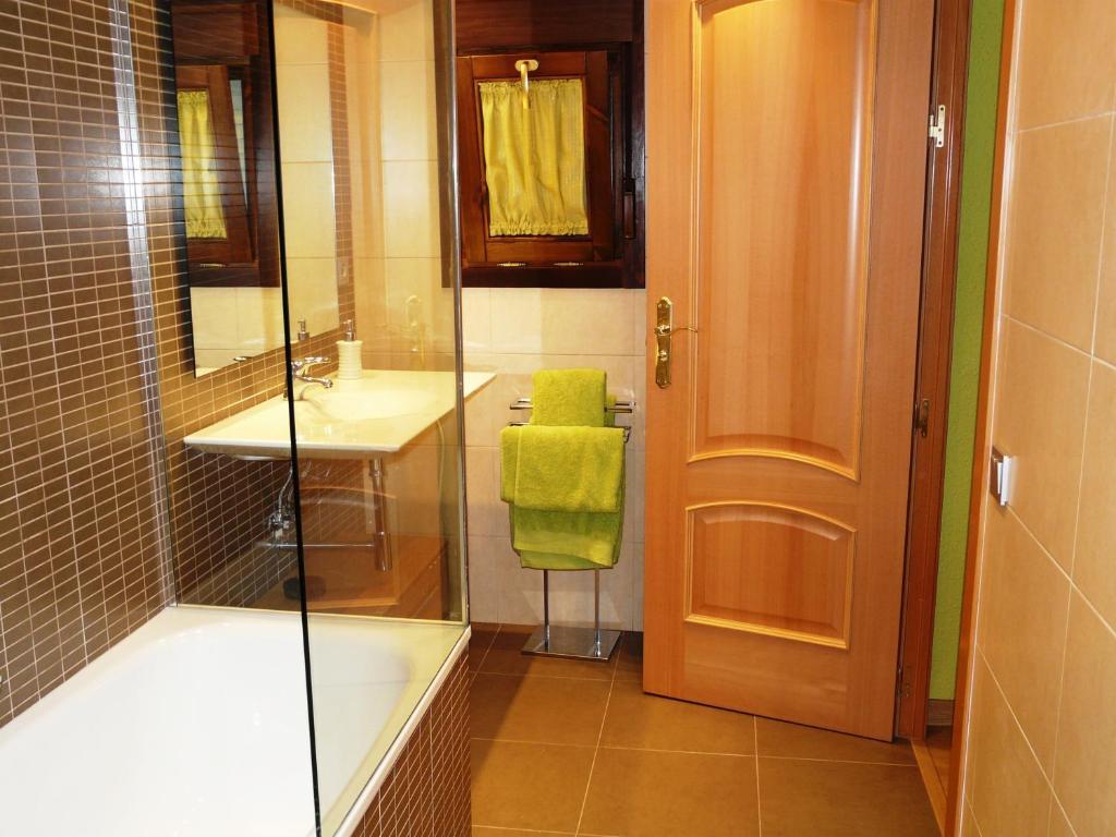Apartamento Turístico Guara Casa Castro Barbastro Exterior foto