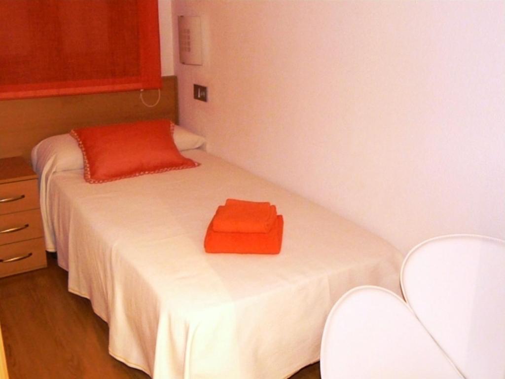 Apartamento Turístico Guara Casa Castro Barbastro Habitación foto
